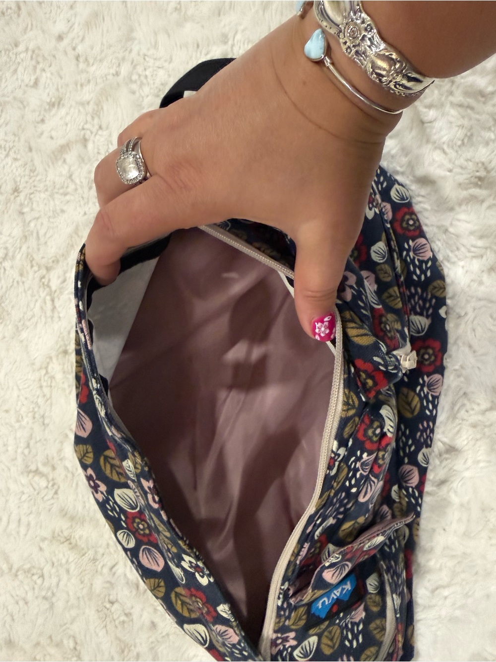 Kavu Navy Floral Rope Sling Bag with Pink and Red Accents - Picture 5 of 6